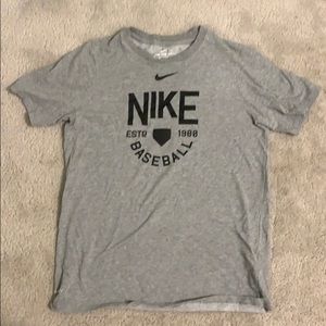 Nike Boys Large Grey Dri-Fit T-Shirt